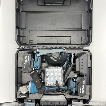 طقم مكيتا ديسك ومفرجا مع كشاف  <br> <span class='text-color-warm'>سيتوفر قريباً</span>