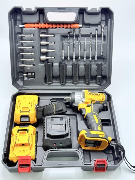 مفرقاة عجل بطاريتين وشاحن وعدة  <br> <span class='text-color-warm'>سيتوفر قريباً</span>